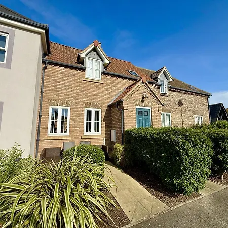 Tatil Evi Sunset - Part Of The The Bay Village With Pool, Gym And Direct Access, Pub, Restaurant, Tennis And Meadows Walks Filey