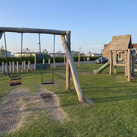 Sunset - Part Of The The Bay Village With Pool, Gym And Direct Access, Pub, Restaurant, Tennis And Meadows Walks בית נופש *